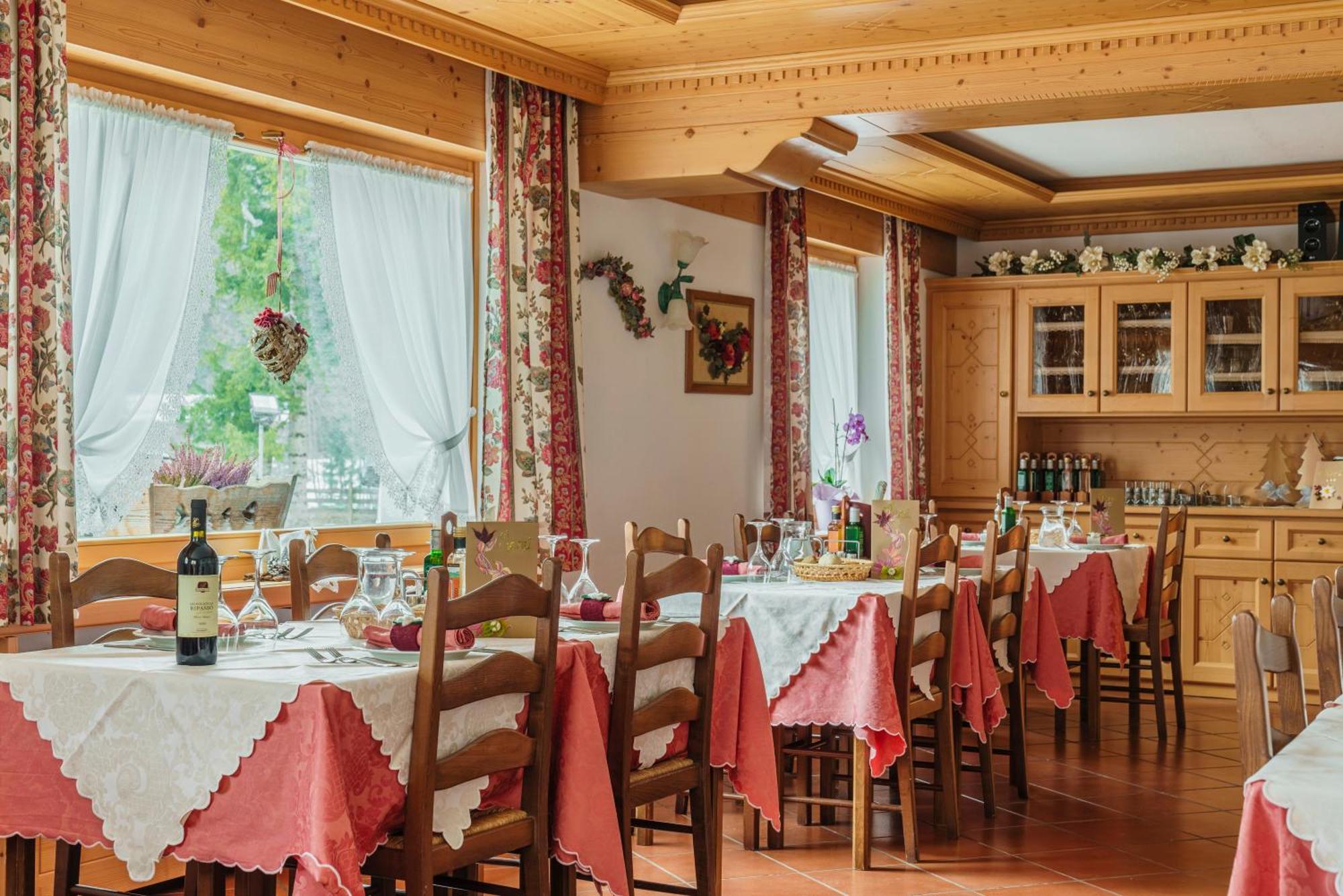 Hotel Edelweiss Val di Zoldo Zewnętrze zdjęcie